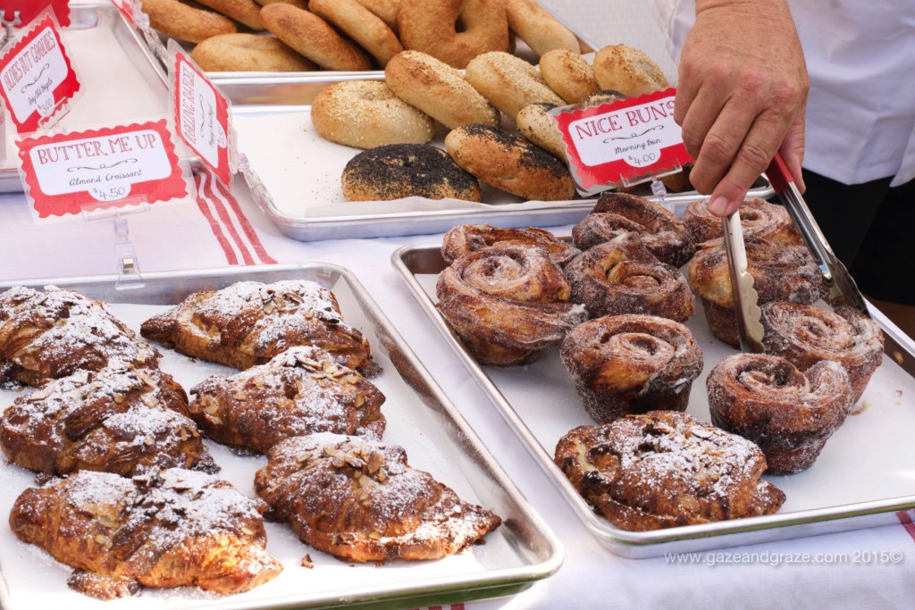 Coquette bakery cinnamon bun