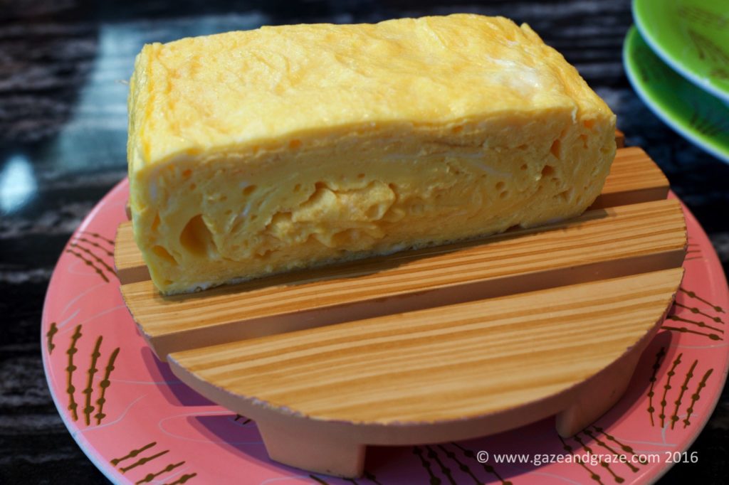 Dashi-maki tamago, fluffy omelet
