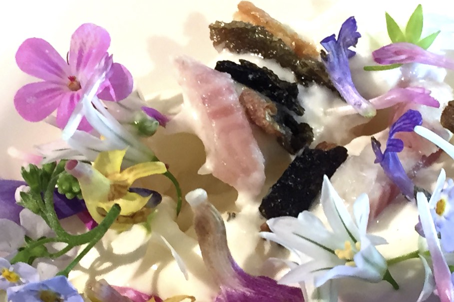 Mugaritz food