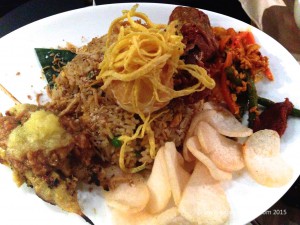 Malaysian-Indonesian fried rice with satay